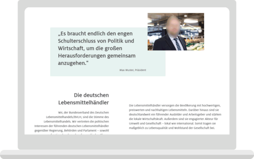 Laptop-Ansicht eines Zitats mit Foto und Textbox